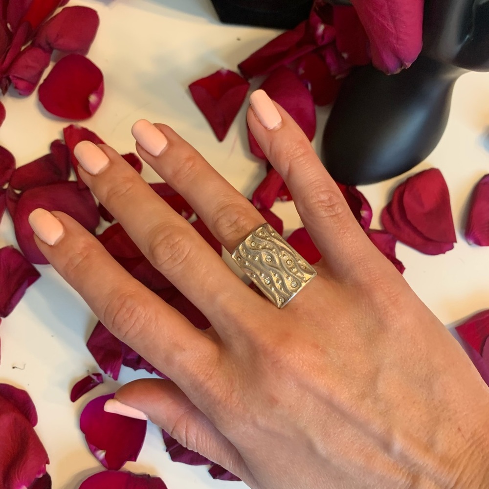 JENAVI statement ring - Picture 5 of 5